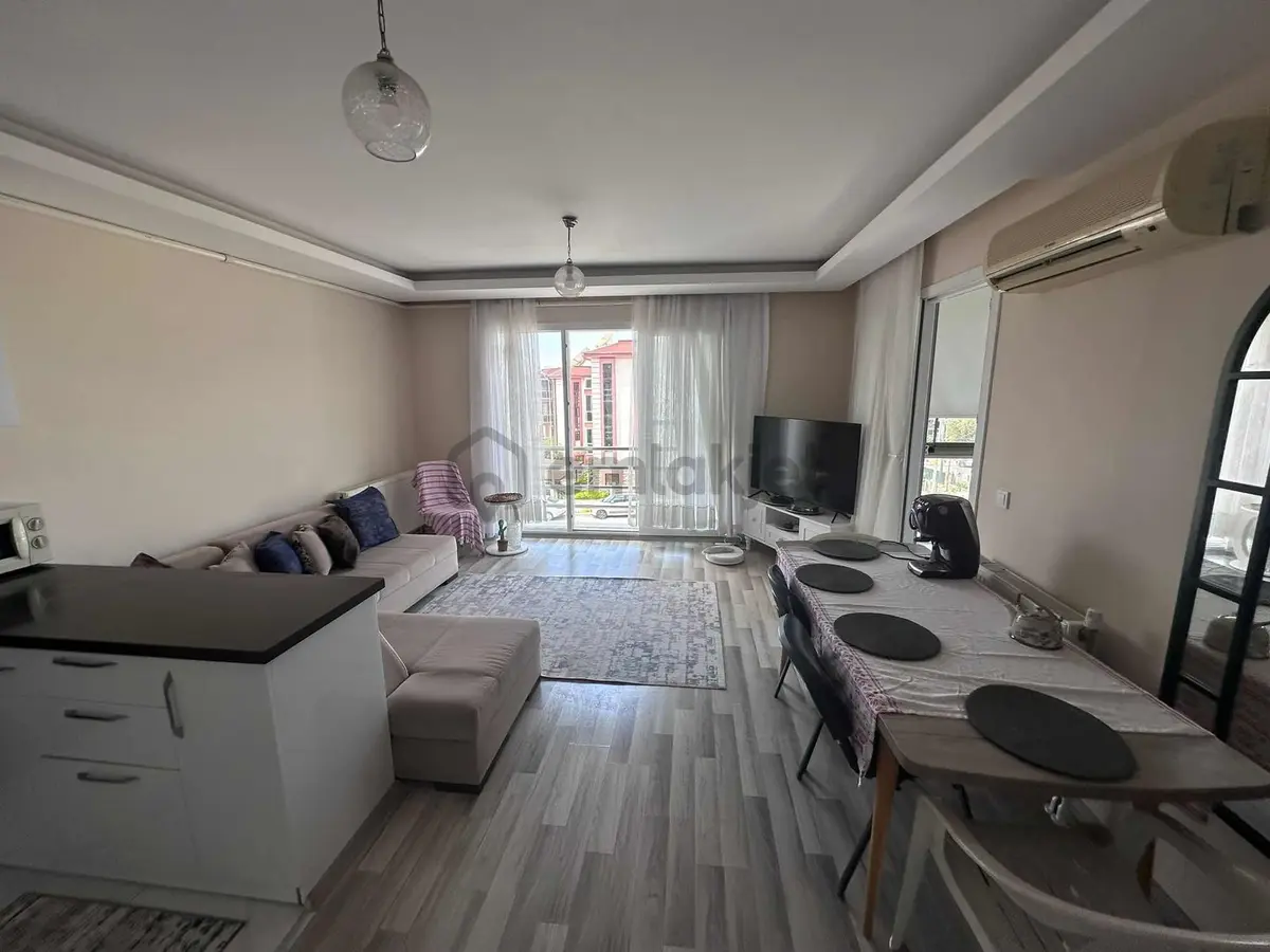 Havuzlu Ve Doğalgazlı Eşyalı Kiralık Daire 2+1 - 5