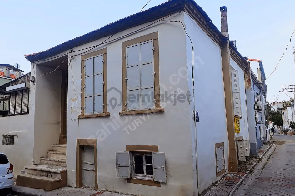 Turyap Buca'dan Dumlupınar Mh'de Satılık Eski Rum Evi - 3