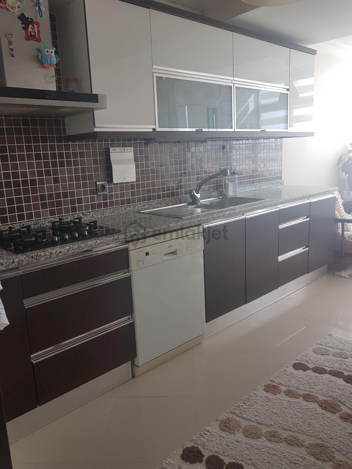 Sahibinden Bayraklı Seyhankent Sitesi Tadilatlı 3+1 Daire - 27
