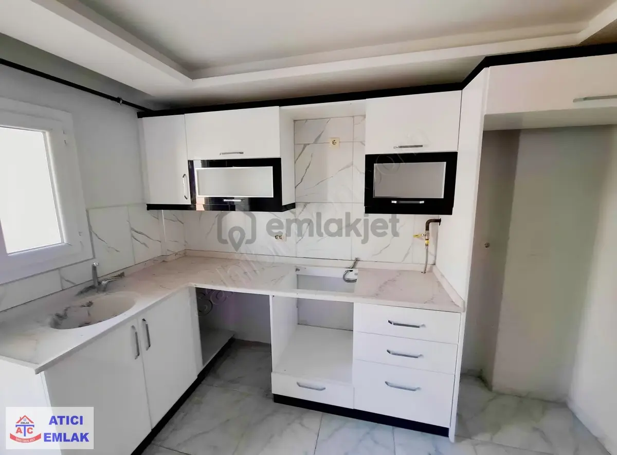 Atc'dan Merkezi Konumda 3+1 Kiralık Daire - 5