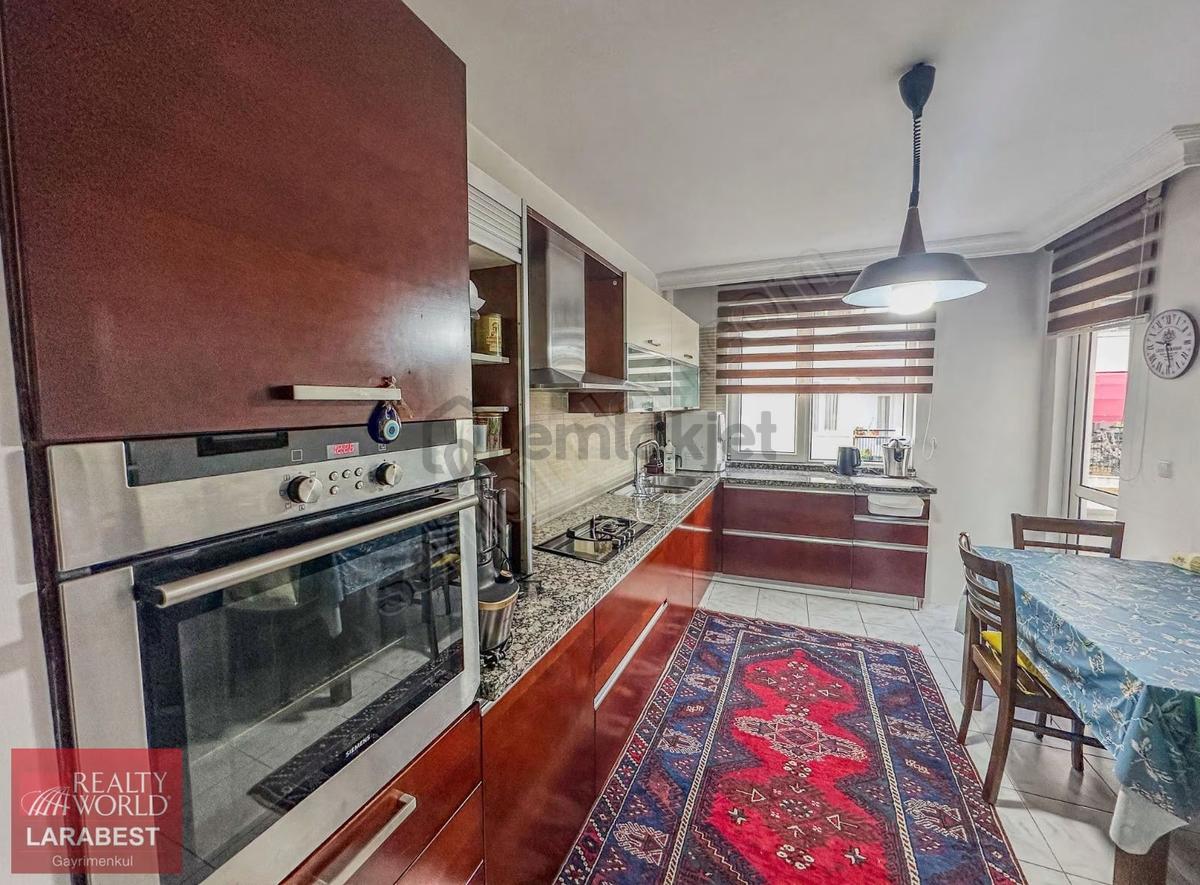 Yeşilbahcede 3+1 160m2 Satılık Daire - 5