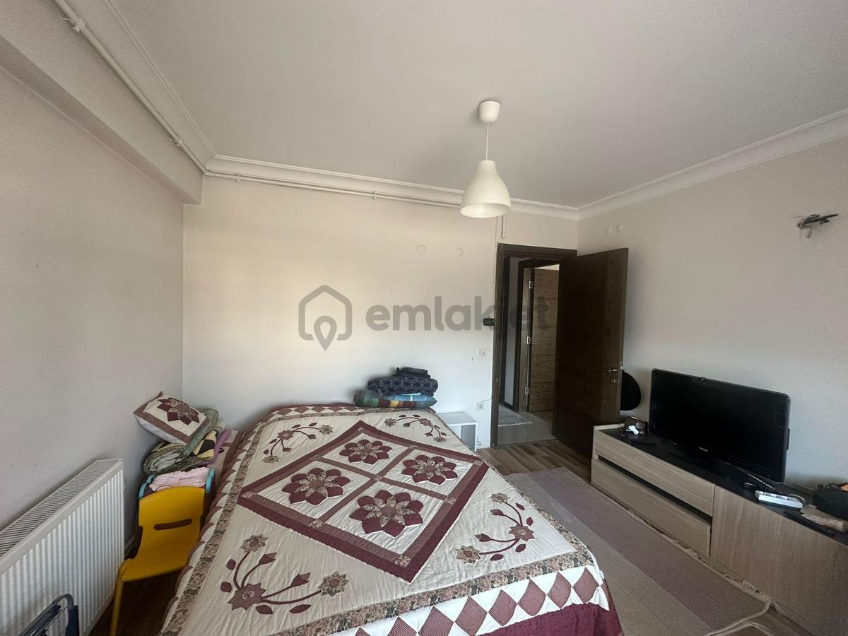 Asil'den Güzelyalıda Genç Binada Ebeveyn Banyolu 2.5+1 Satılık - 11