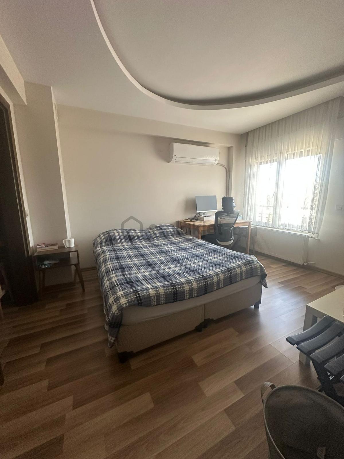 Asil'den Güzelyalıda Genç Binada Ebeveyn Banyolu 2.5+1 Satılık - 7