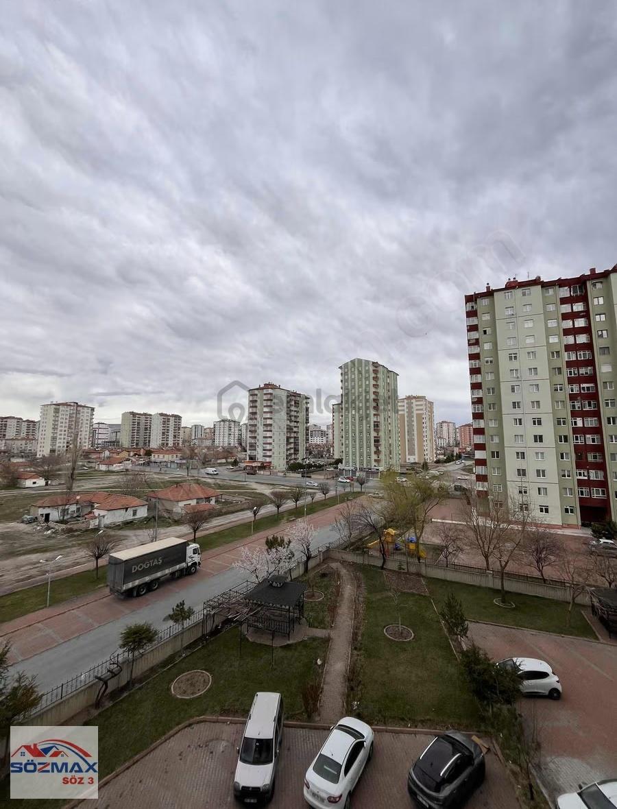 Karadeniz Caddesi Üzerinde Harika Ara Kat Daire - 2