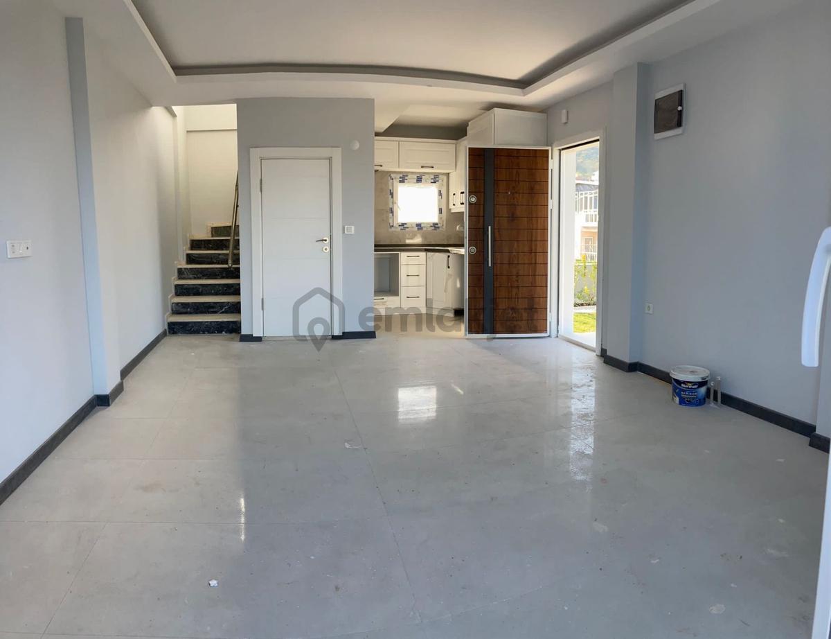 Seferihisar Doğanbeyde Satılık 2+1 Deniz Manzaralı Bahçeli Villa - 18