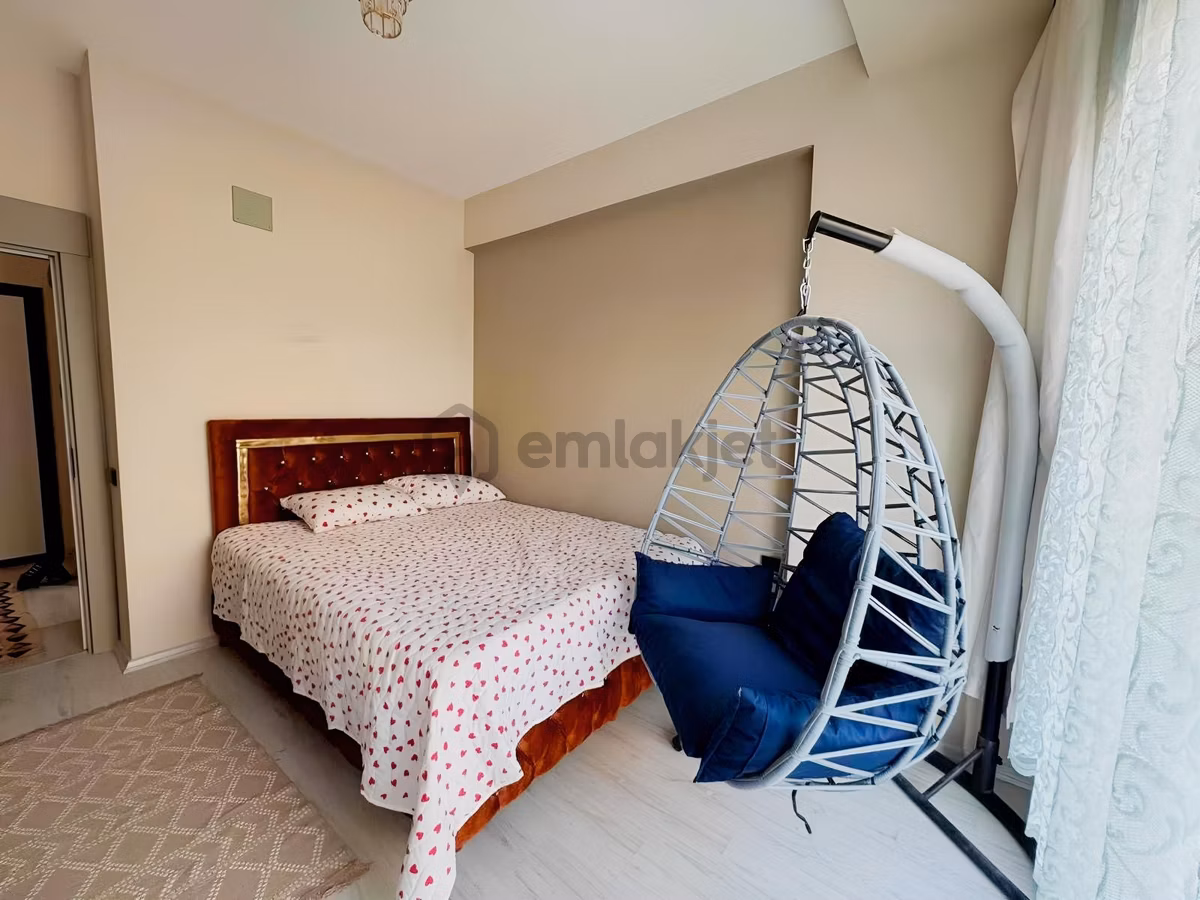 Tömük'te Denize Yakın Full Eşyalı Geniş Teraslı 1+1