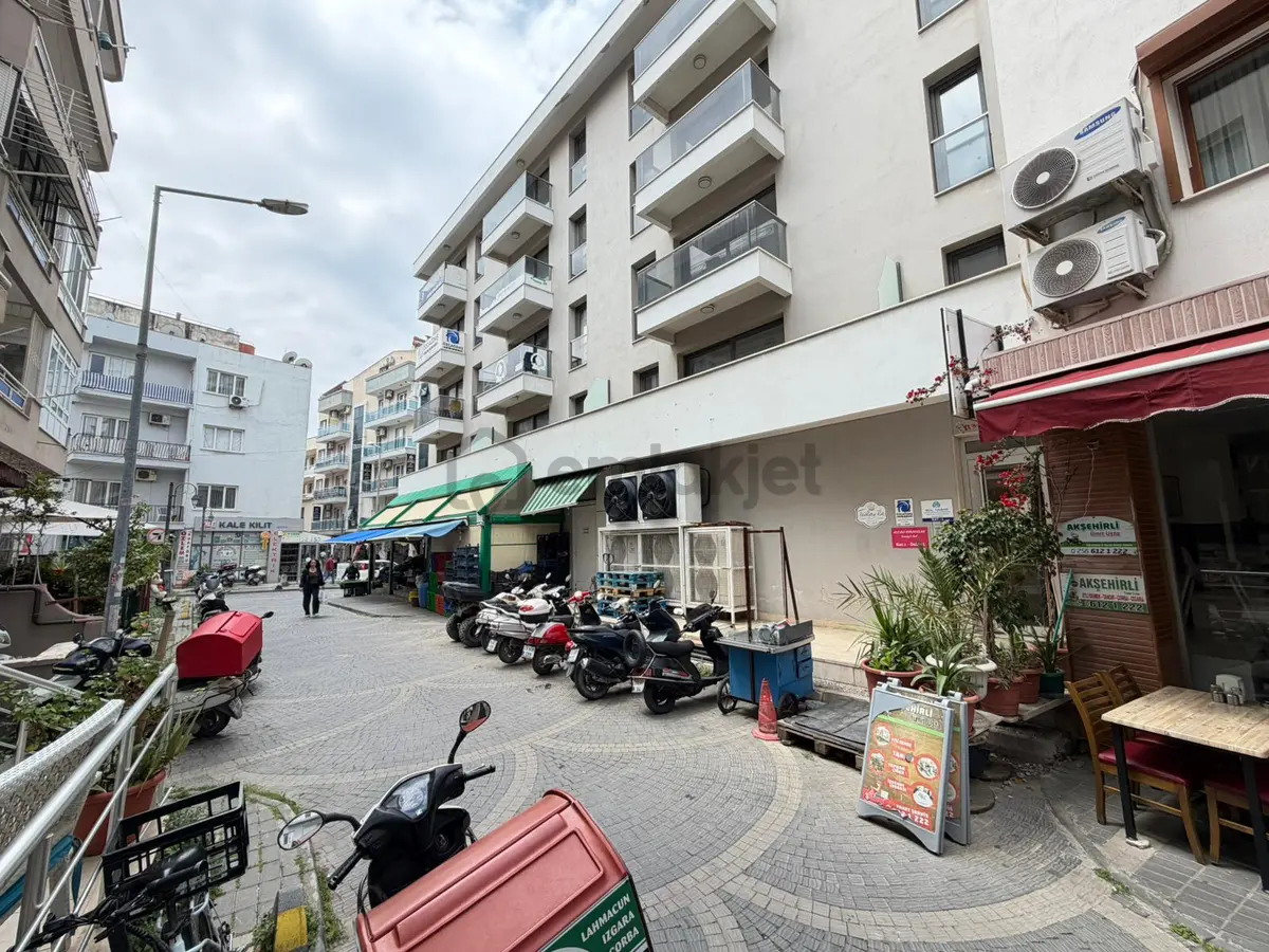 Şehir Merkezinde Kiralık Daire Ve Ofisler - 9