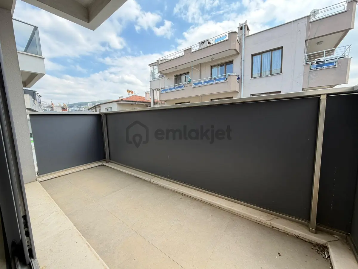 Şehir Merkezinde Kiralık Daire Ve Ofisler - 18