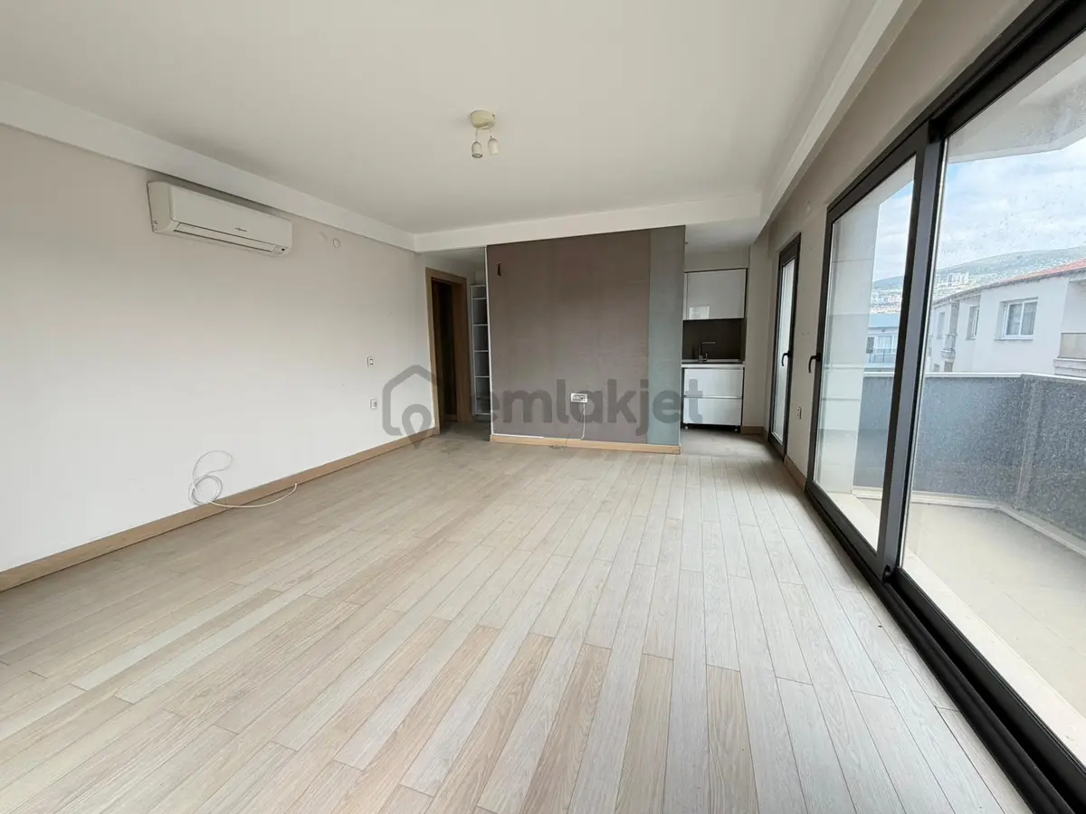 Şehir Merkezinde Kiralık Daire Ve Ofisler - 10