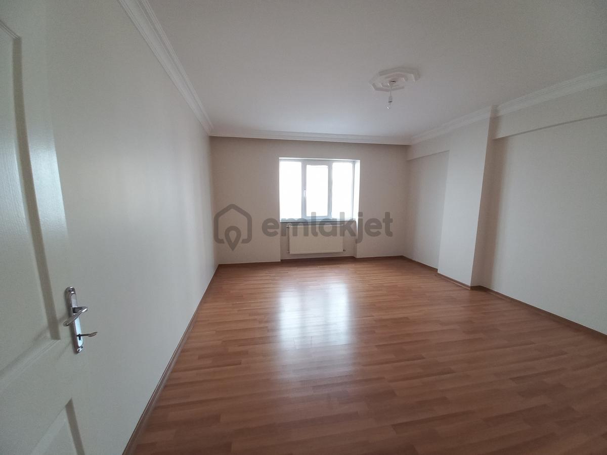 Şeref Emlak Satılık Dubleks Daire - 26