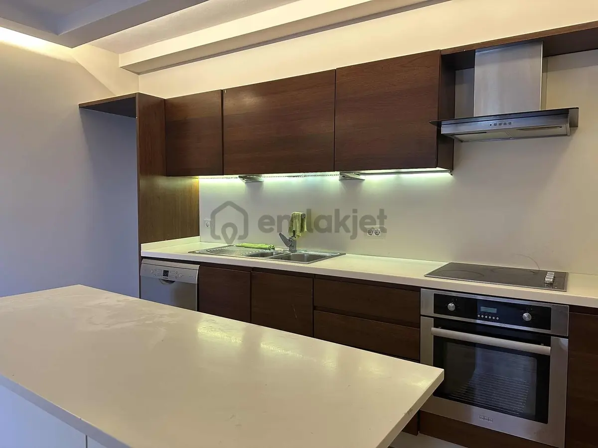 Göktürkte Nef 04 Sitesinde Net 135 M2 Yüksek Kat - 9