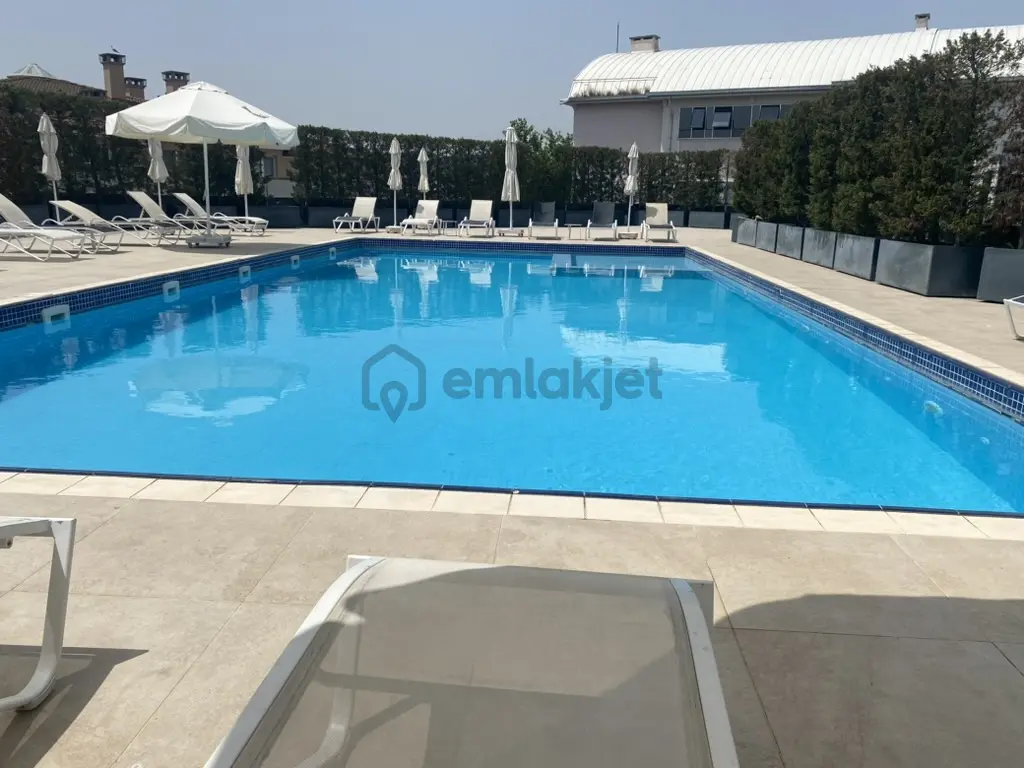 Göktürkte Nef 04 Sitesinde Net 135 M2 Yüksek Kat - 35