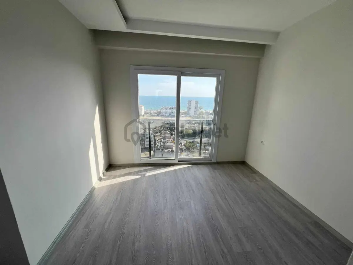 Deniz Manzaralı Havuzlu Site İçerisinde 2+1 Daire - 9