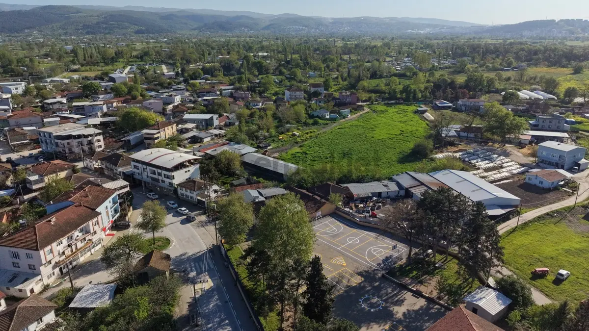 Nilüfer Ürünlü'de Satılık 121m² Arsa Hissesi - 2