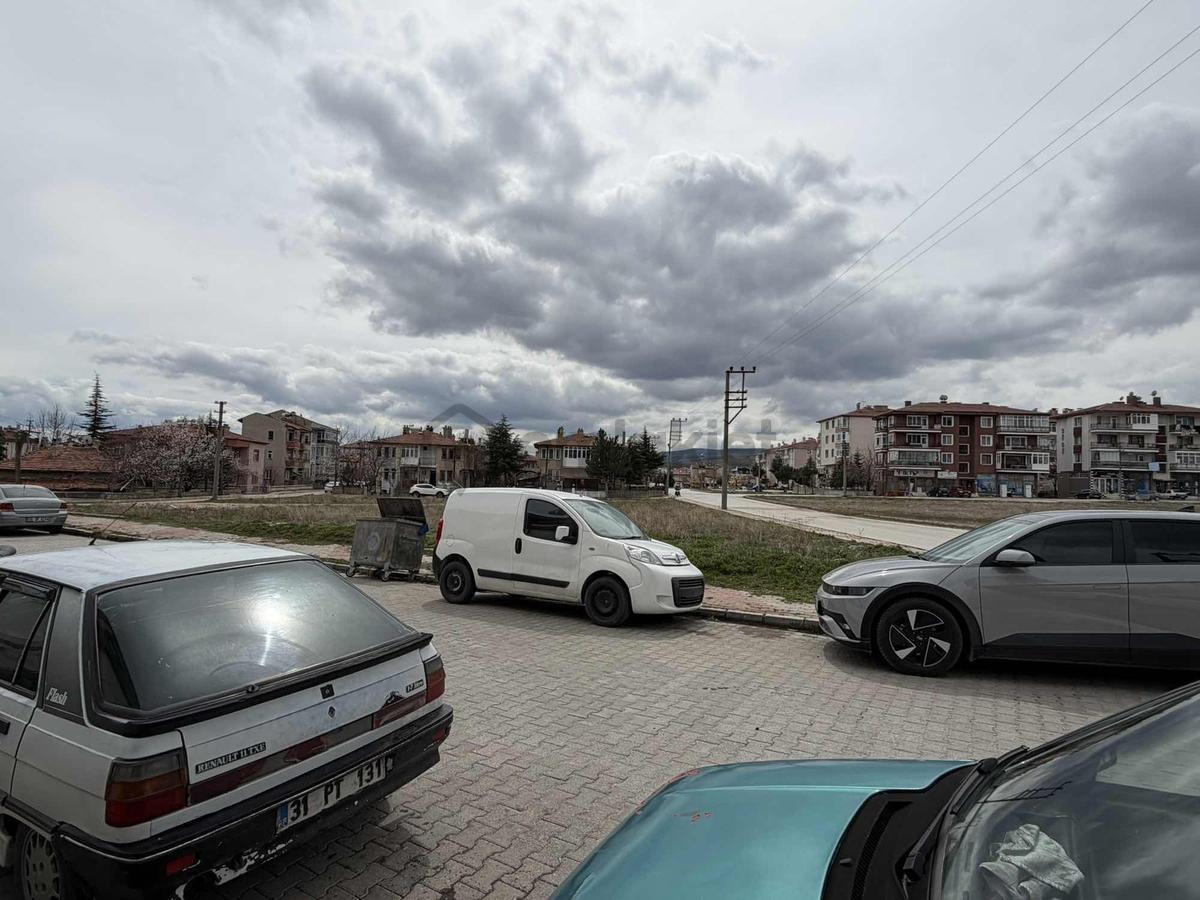 Duru'dan Kanlıca Mh. Satılık 130m2 Bodrumlu Dükkan - 8