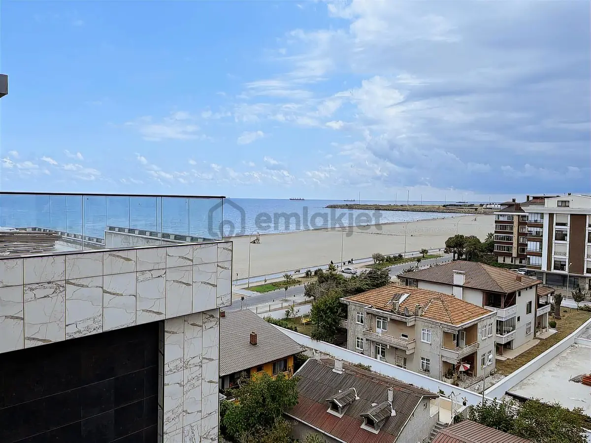 Mk Yatırım Dan Satılık Çelik Sitesinde Deniz Manzaralı Daire