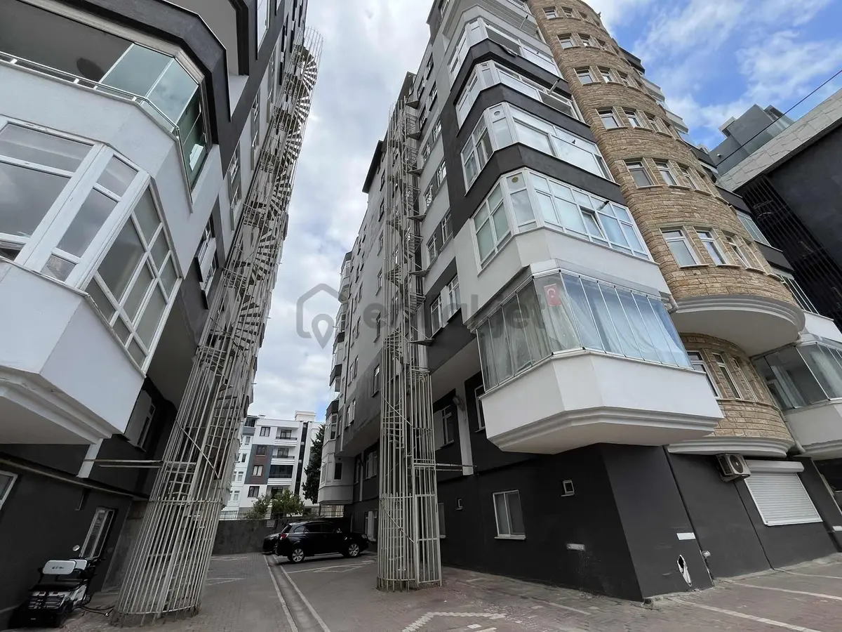 Mk Yatırım Dan Satılık Çelik Sitesinde Deniz Manzaralı Daire - 3