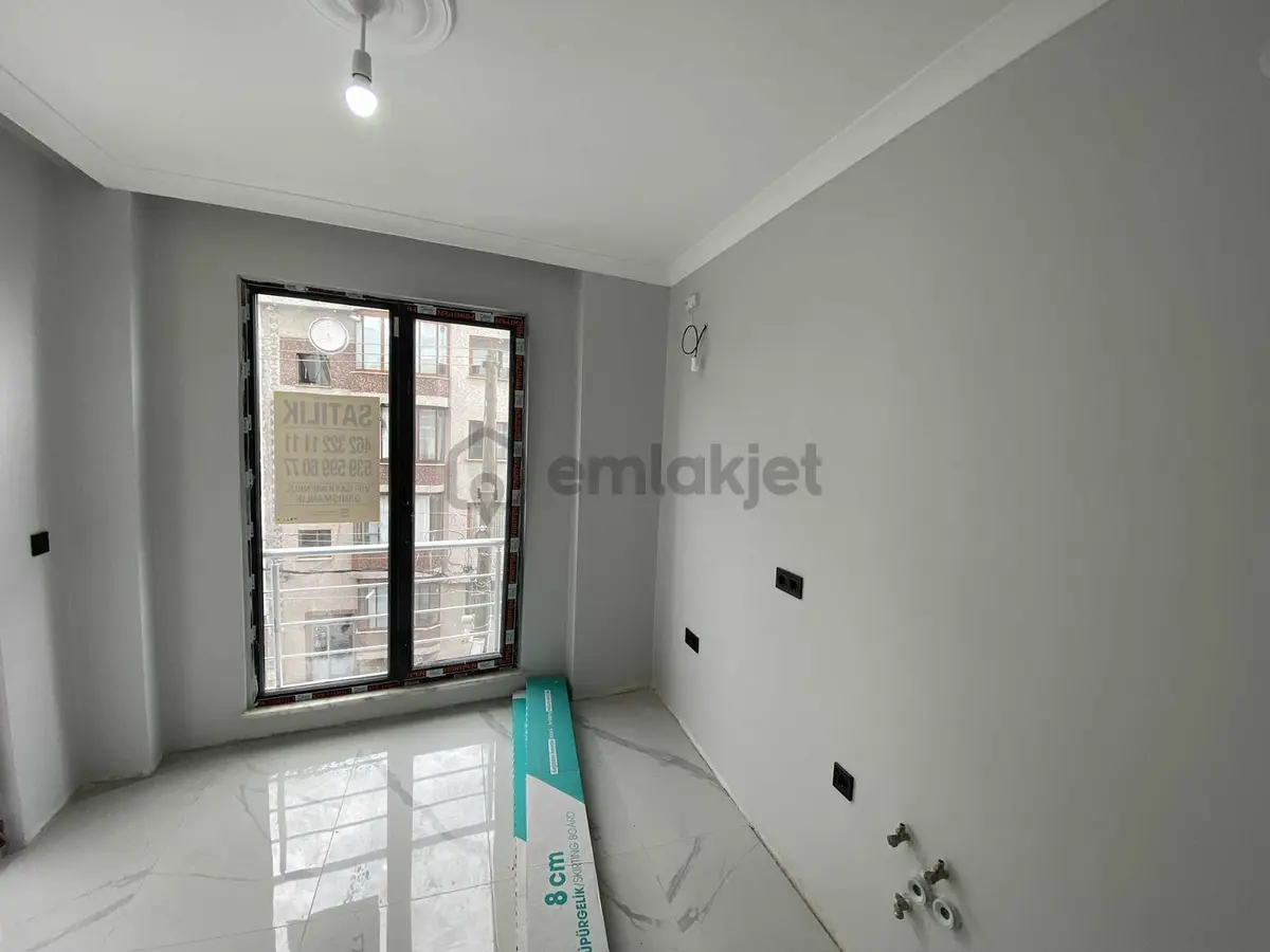 Bahçecikte Fırsat 3+1 Sıfır Daire - 9