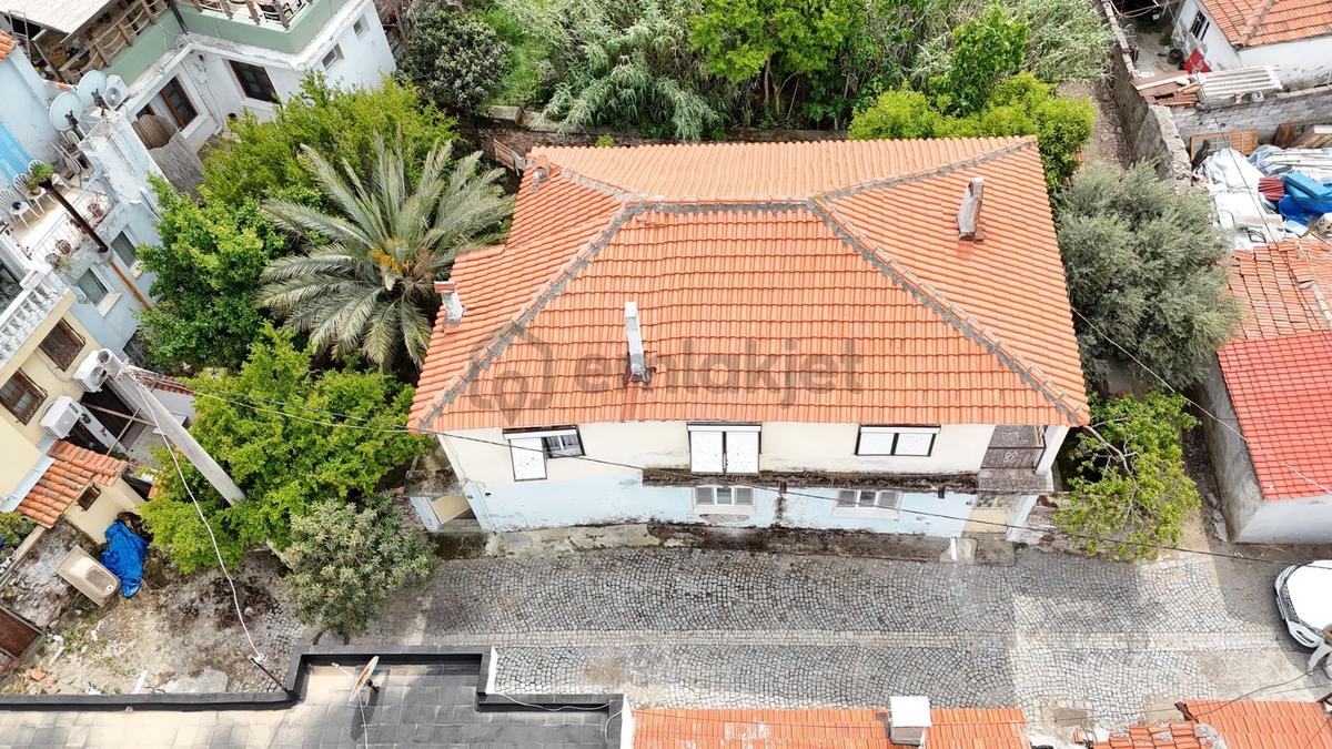 Ayvalık Macaron'da Denize Yakın 2 Katlı Müstakil Rum Evi - 4