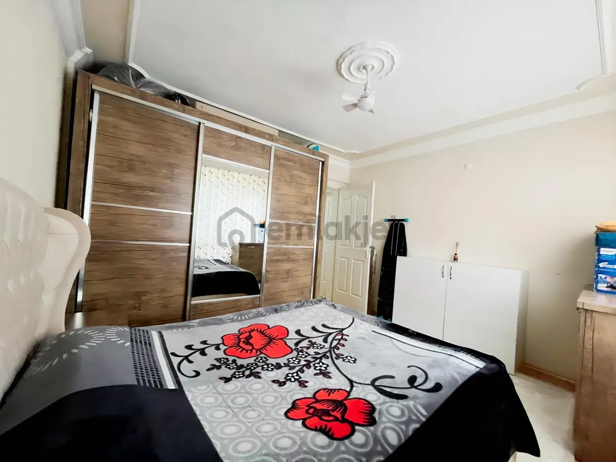 Torbalı Mahallesinde Otağ Sitesinde Ara Kat 3+1 Satılık Daire - 13