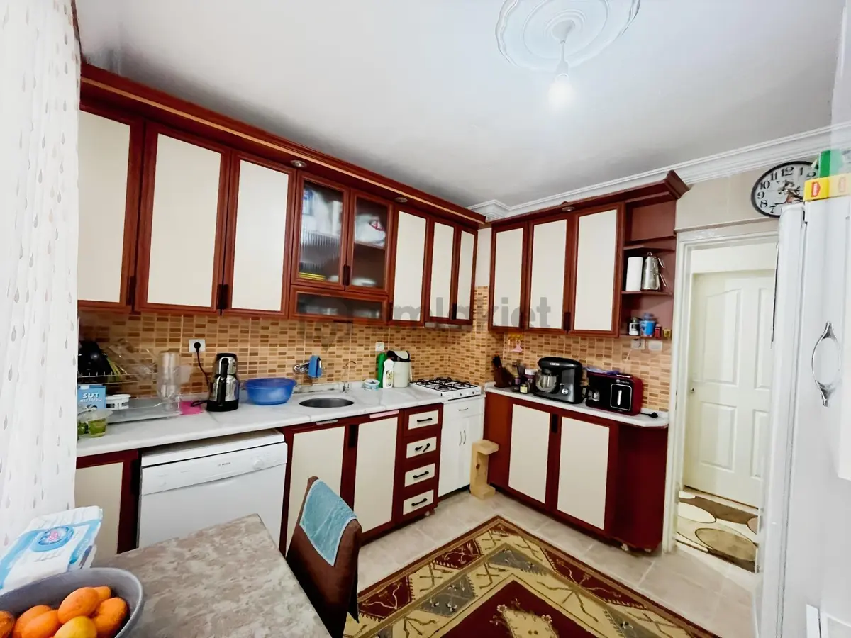 Torbalı Mahallesinde Otağ Sitesinde Ara Kat 3+1 Satılık Daire - 9