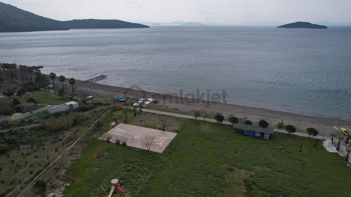 Çandarlı'da Denize 60m, 414m² Satılık Villa Arsası - 35