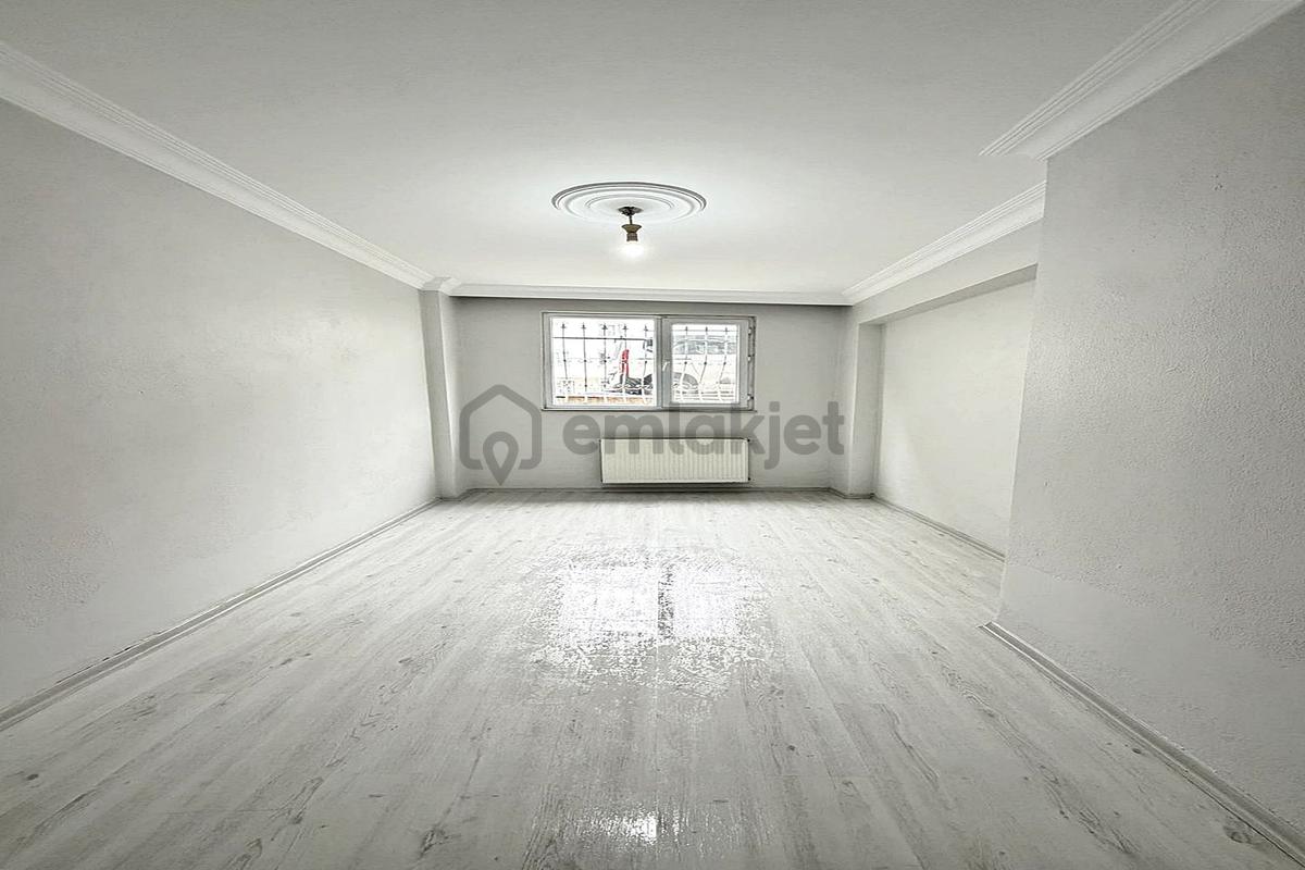 Bahçeşehire Komşu Geniş M² 2+1 Satılık Daire - 10