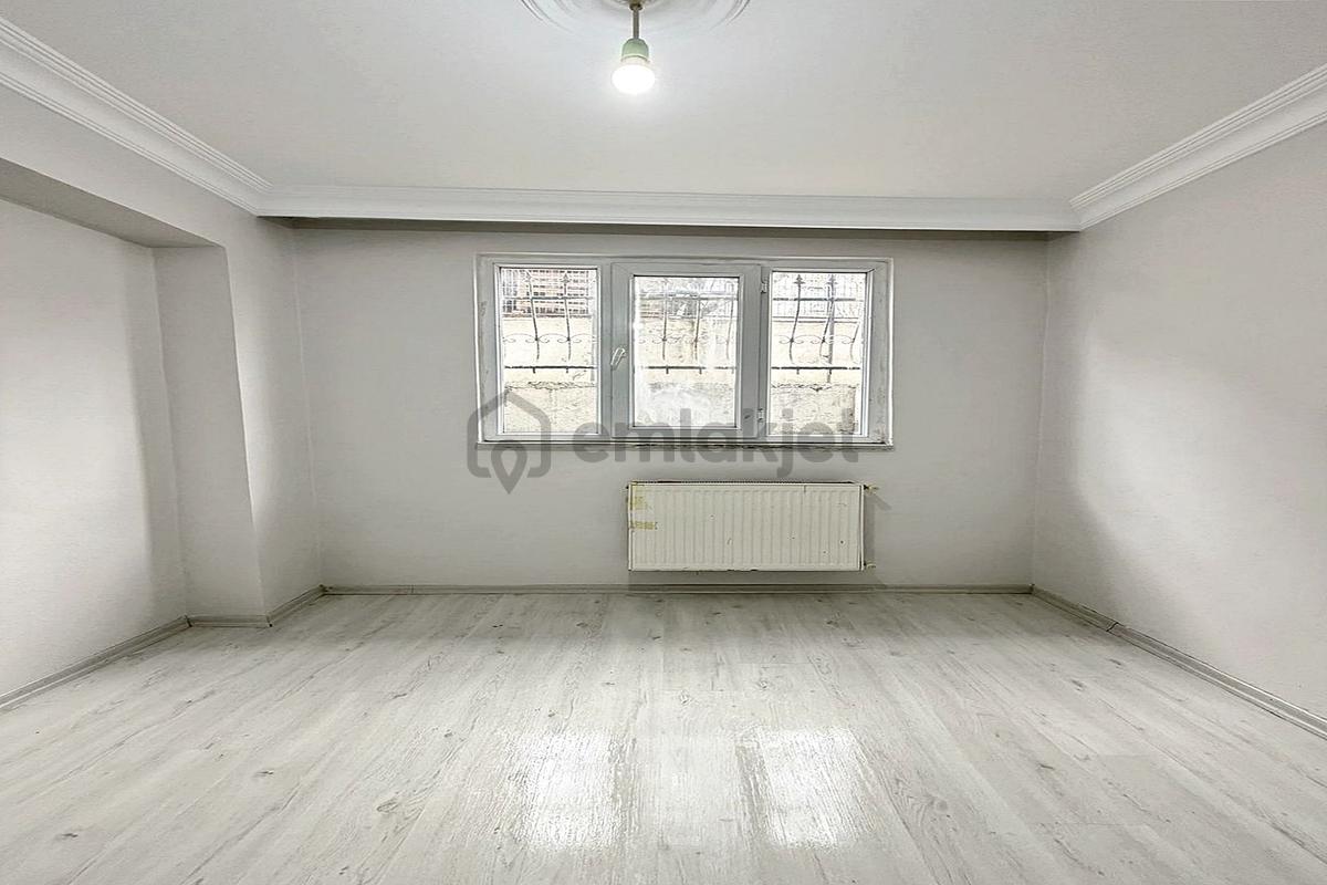 Bahçeşehire Komşu Geniş M² 2+1 Satılık Daire - 14