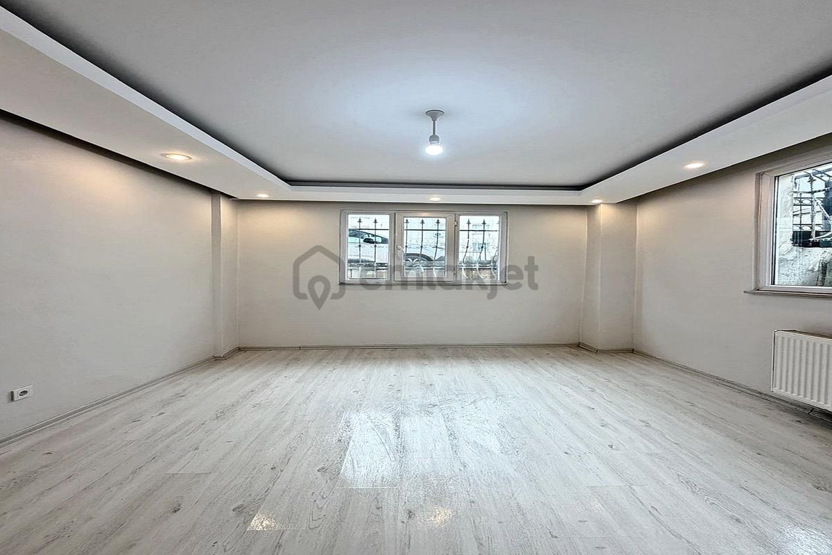 Bahçeşehire Komşu Geniş M² 2+1 Satılık Daire - 5