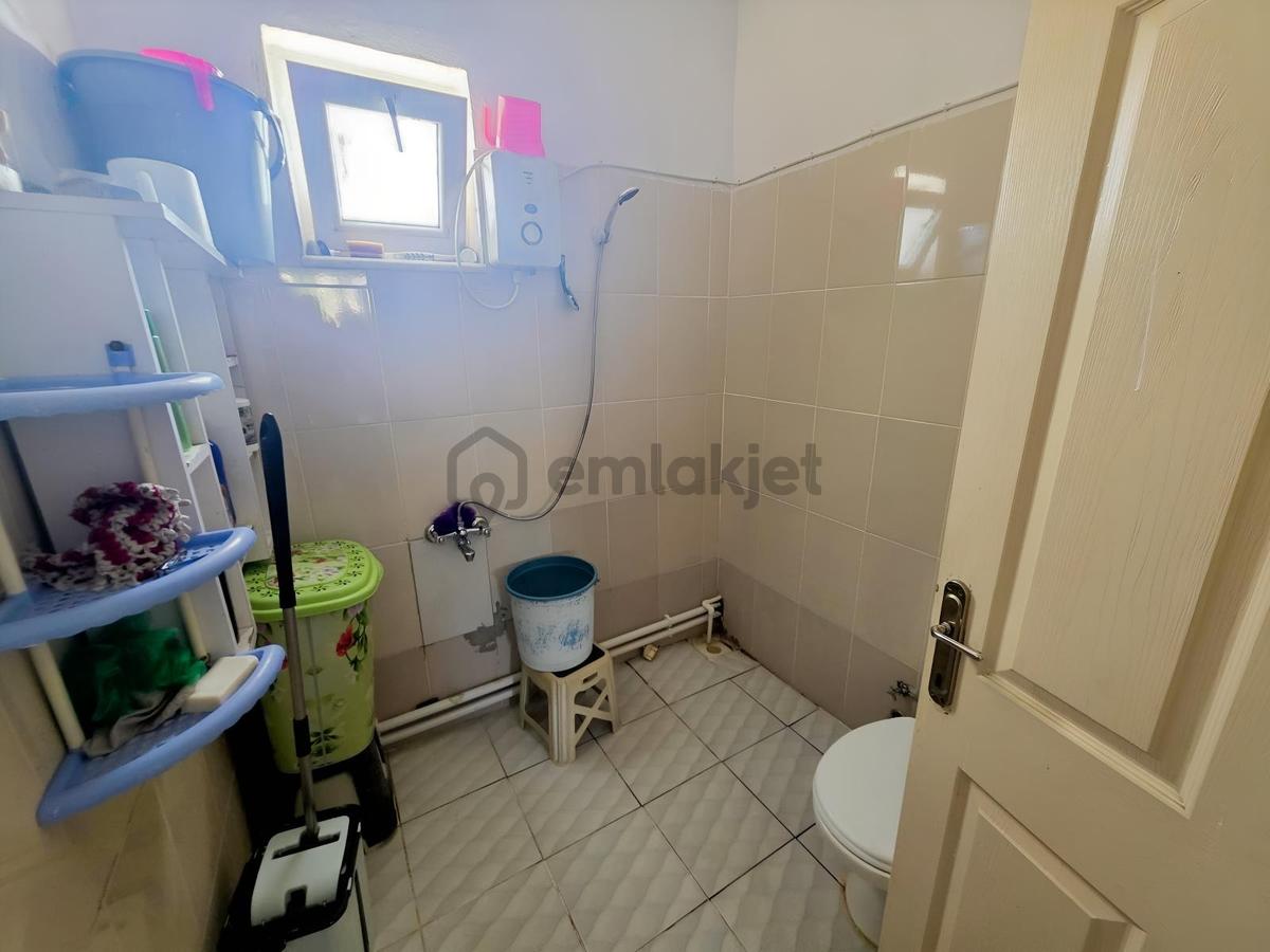 Sazlıca Aşağı Mah. 811 M2 Arsa İçinde 2+1 Ev Satılık - 9