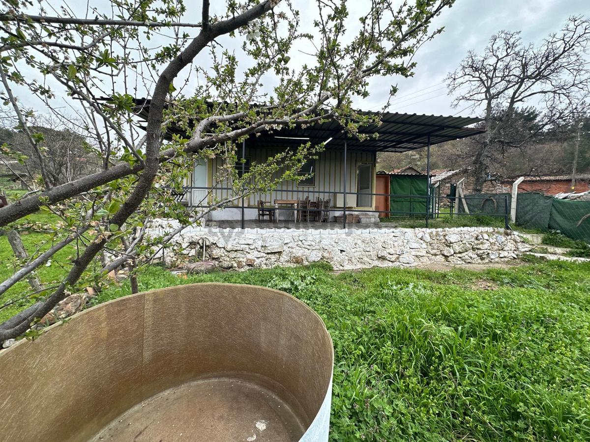 Akmandan 170 M2 Arsa, Elektrik+su+bahçe+konteynır Ev - 7