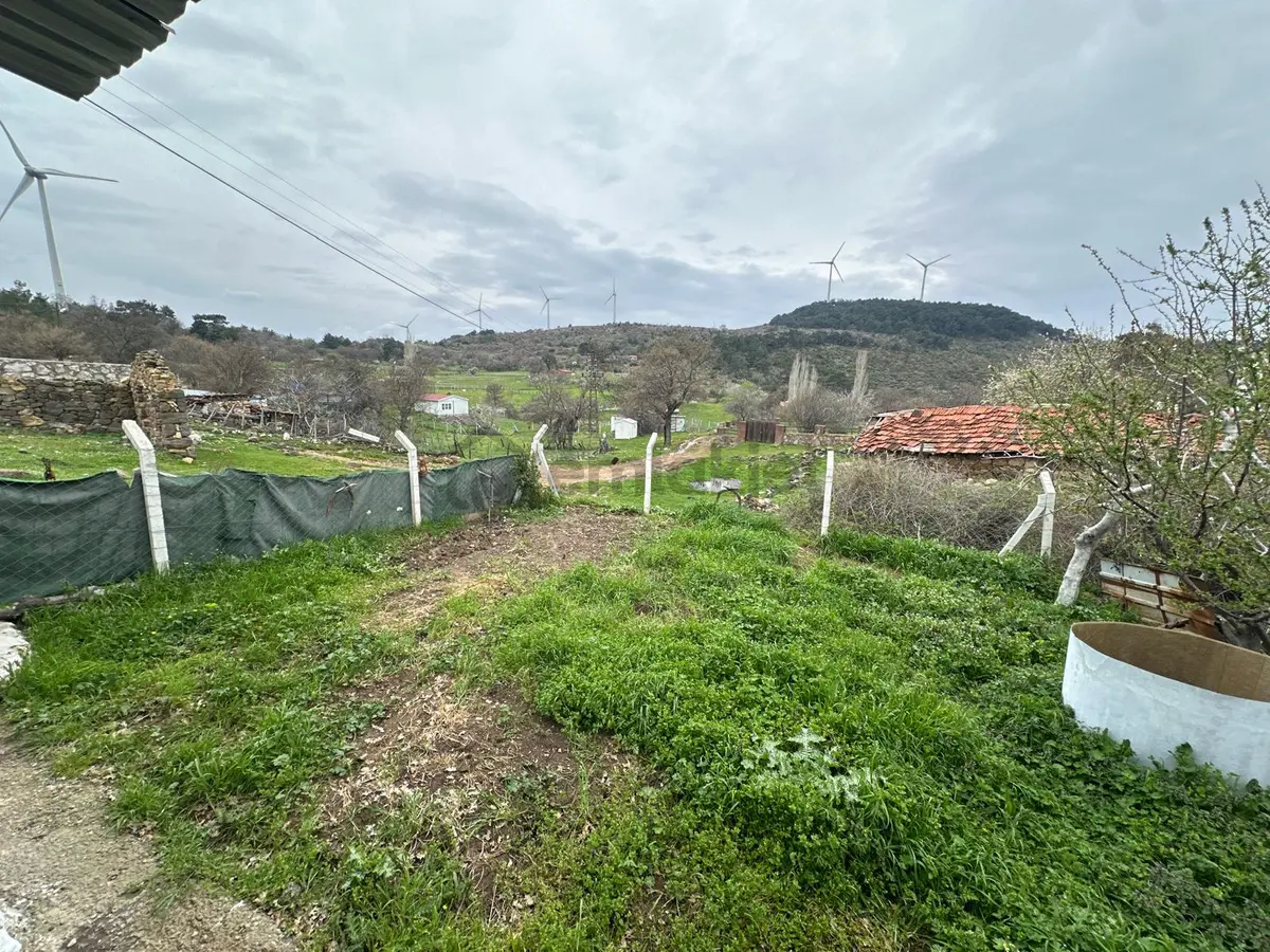 Akmandan 170 M2 Arsa, Elektrik+su+bahçe+konteynır Ev - 10