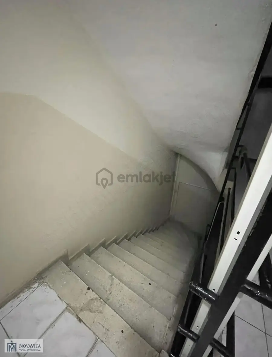 İzmir Balçova Satılık Arakat3+1 130 M2 Daire - 6