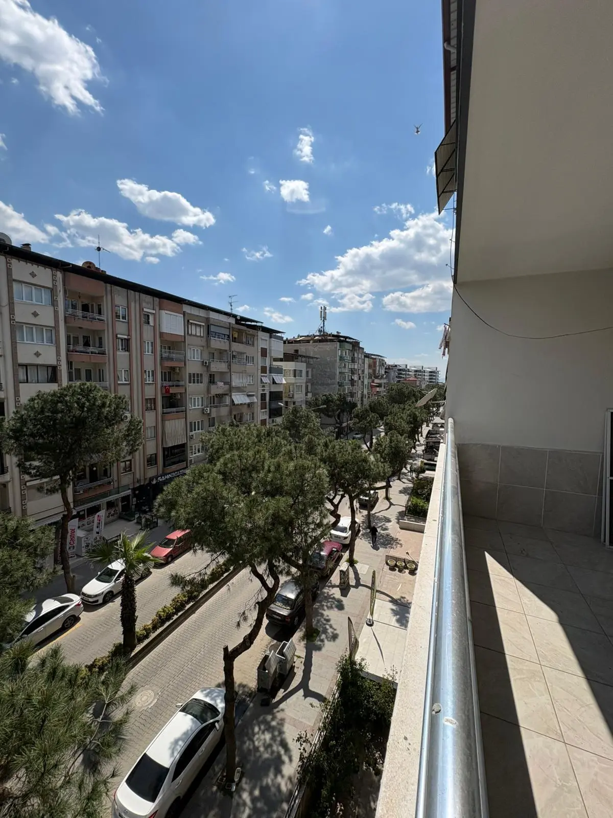 Ordu Caddesi’nin Kalbinde: Tadilatlı, Asansörlü, Prestijli Yaşam! - 17