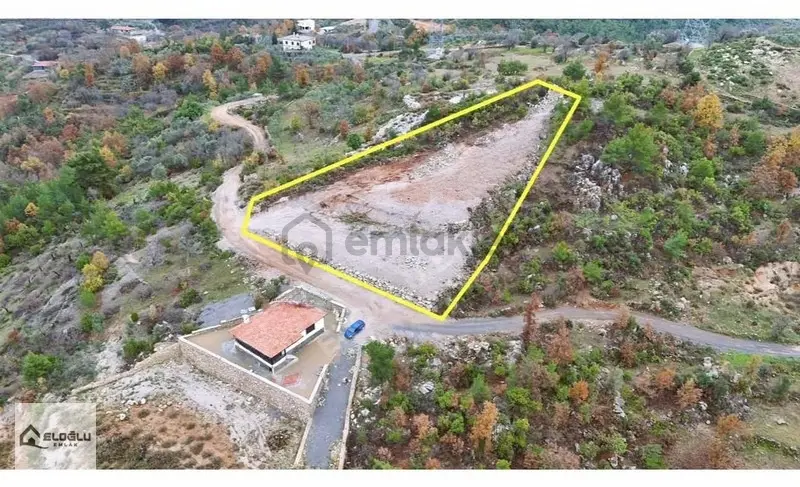 Alanya Karamanlarda Satılık 2.271 M2 Tarla - 2