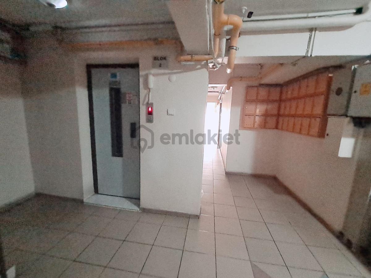 İnönü Caddesinde Asansörlü Arka Cephe Satılık 2+1 Daire - 20