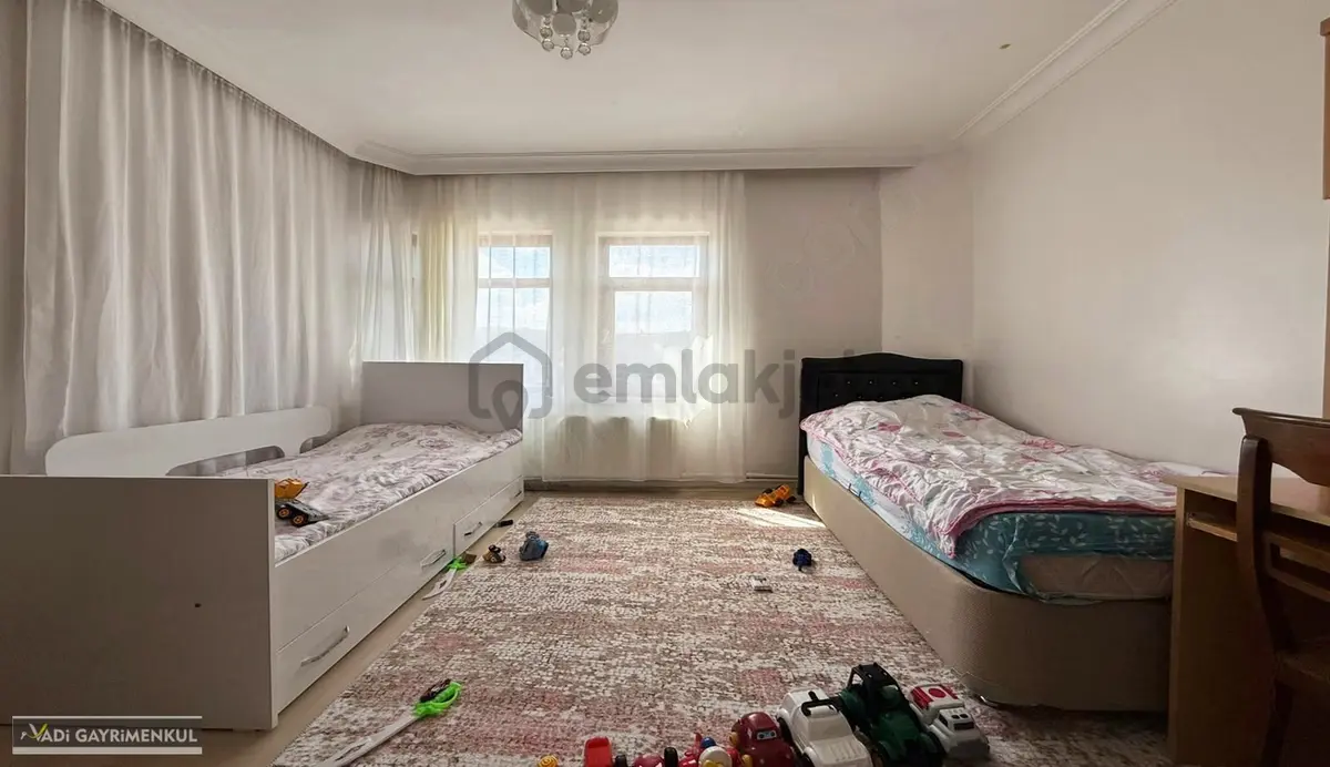 Vadi'den Site İçerisinde-iskanlı-kök Tapu-3+1 Daire ! - 26
