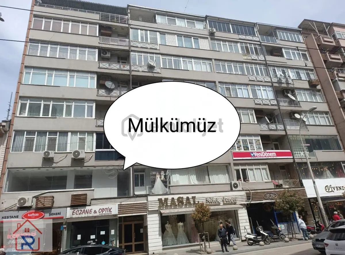 Relax Tr'den Altıparmak Caddesi Üzerinde Çok Geniş 3+1