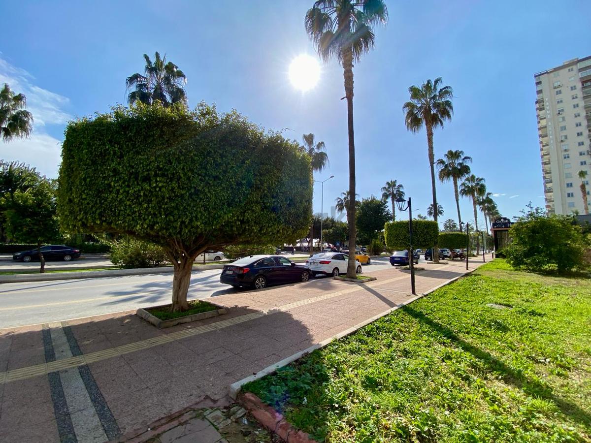 Mersin Denize Sıfır Konumda Site İçinde Satılık 4+1 Daire - 35
