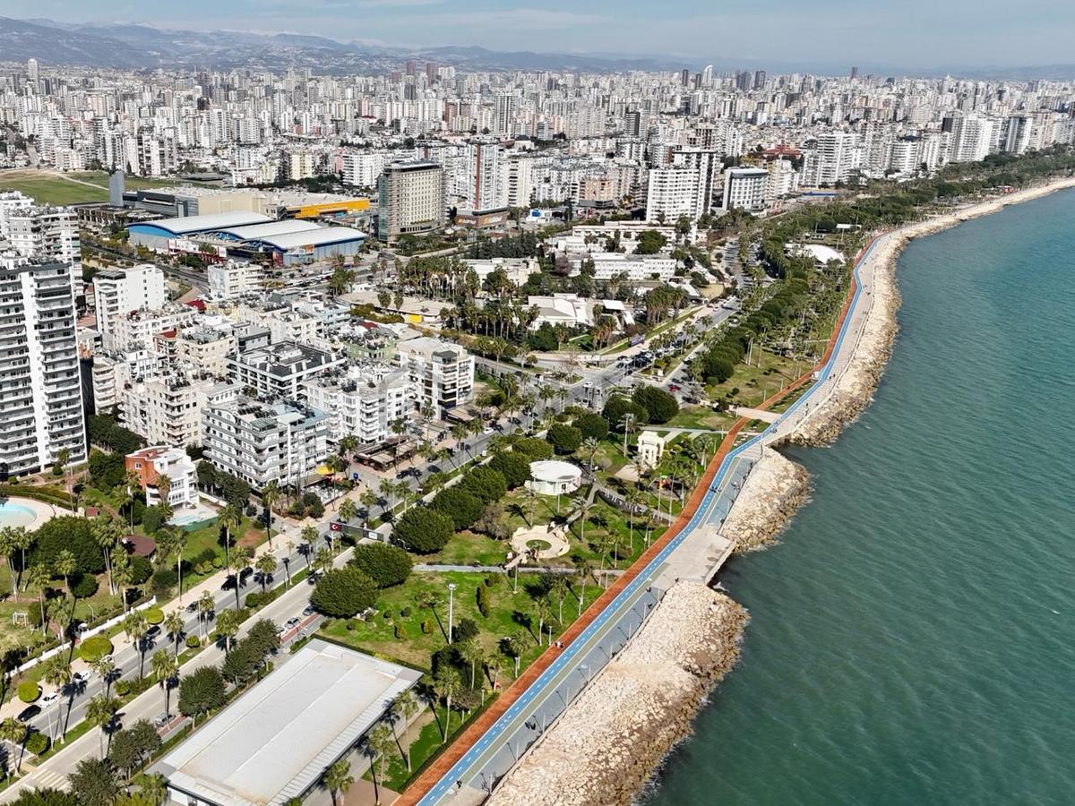 Mersin Denize Sıfır Konumda Site İçinde Satılık 4+1 Daire - 2
