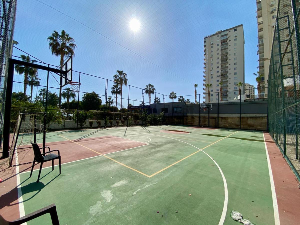Mersin Denize Sıfır Konumda Site İçinde Satılık 4+1 Daire - 32