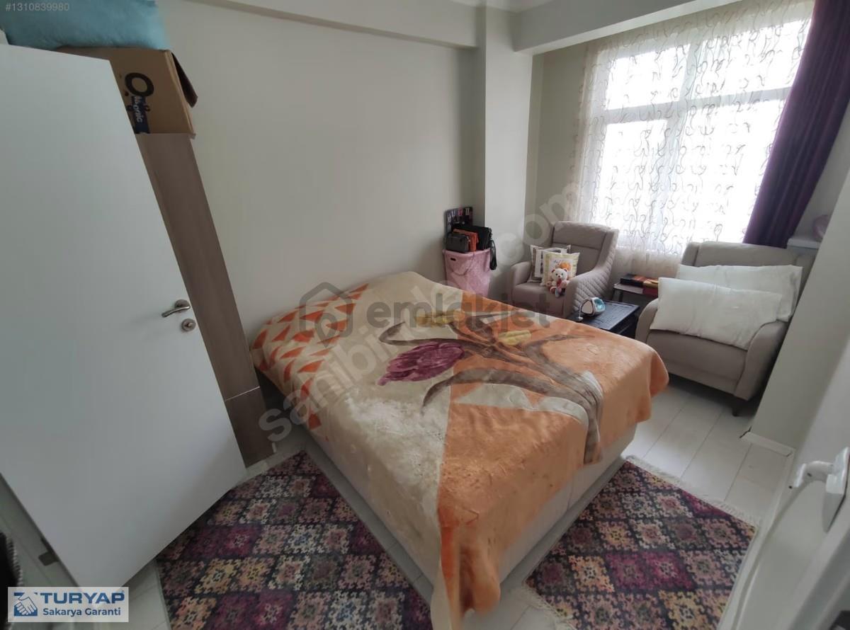 Serdivan Kemalpaşada Satılık 2+1 Ara Kat Bakımlı Apart - 27