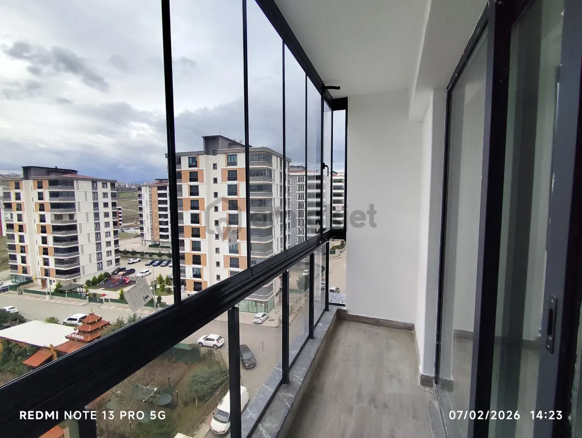 Kışla Mahallesinde Yola Cephe 3+1 Satılık Sıfır Daire - 11