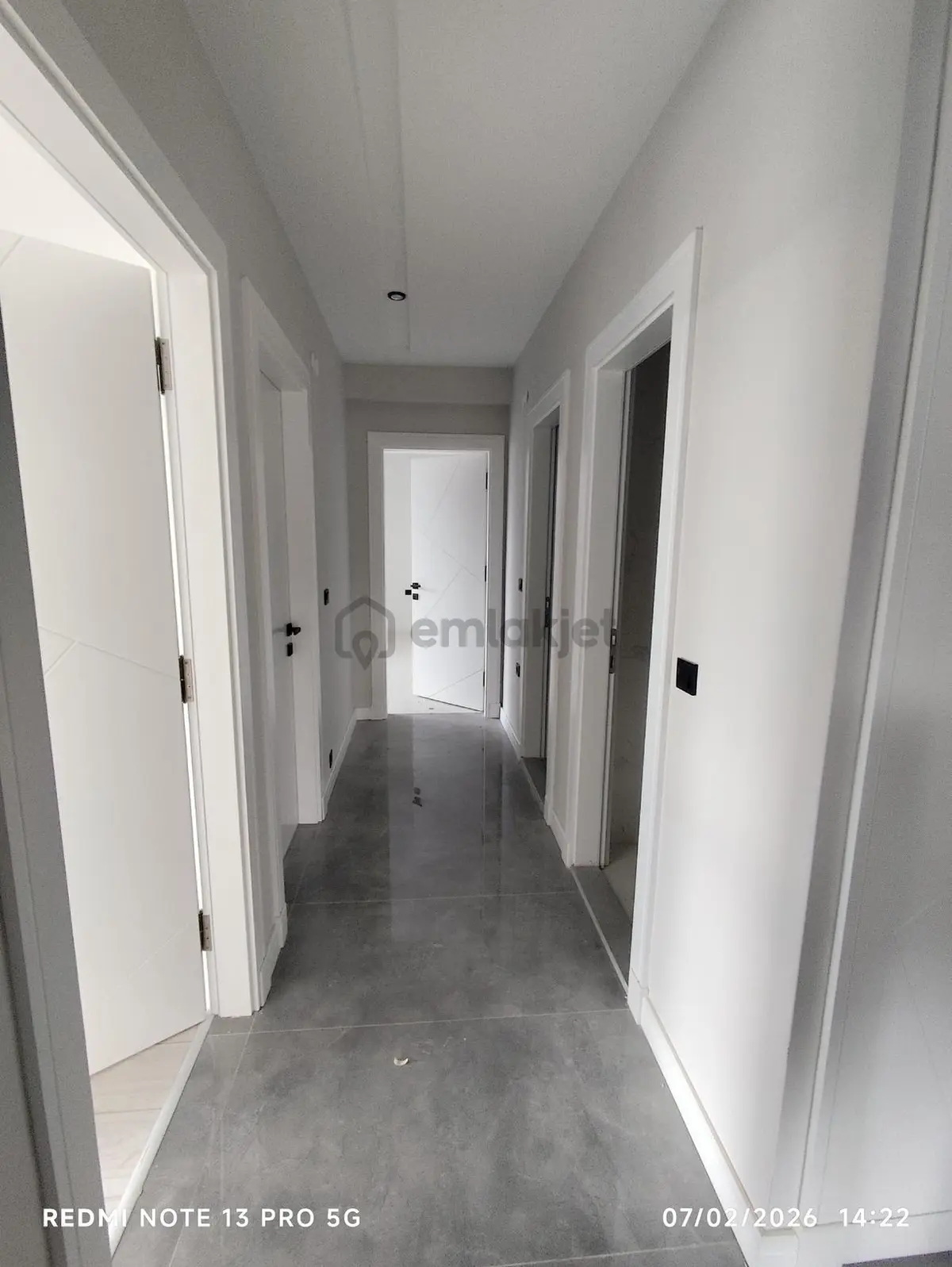 Kışla Mahallesinde Yola Cephe 3+1 Satılık Sıfır Daire - 6