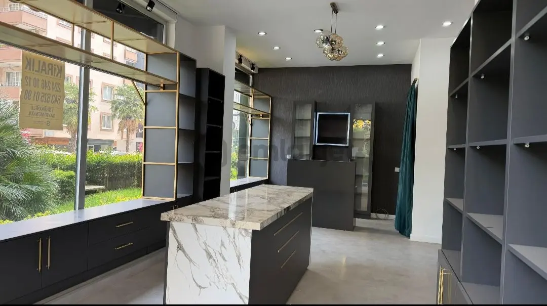 İhsaniye'nin En Güzel Dükkânı Kiralık - 8