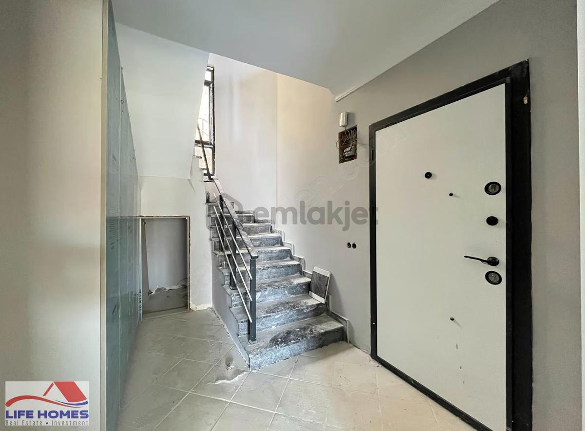 Alanya Bektaş'ta Deniz Manzaralı, Havuzlu Ve Bahçeli İkiz Villa - 16