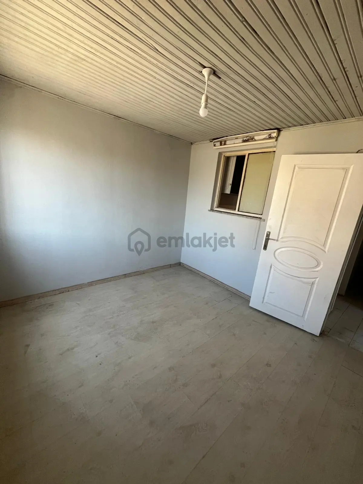 Hasköy Sahil Meydanda Teras - 5