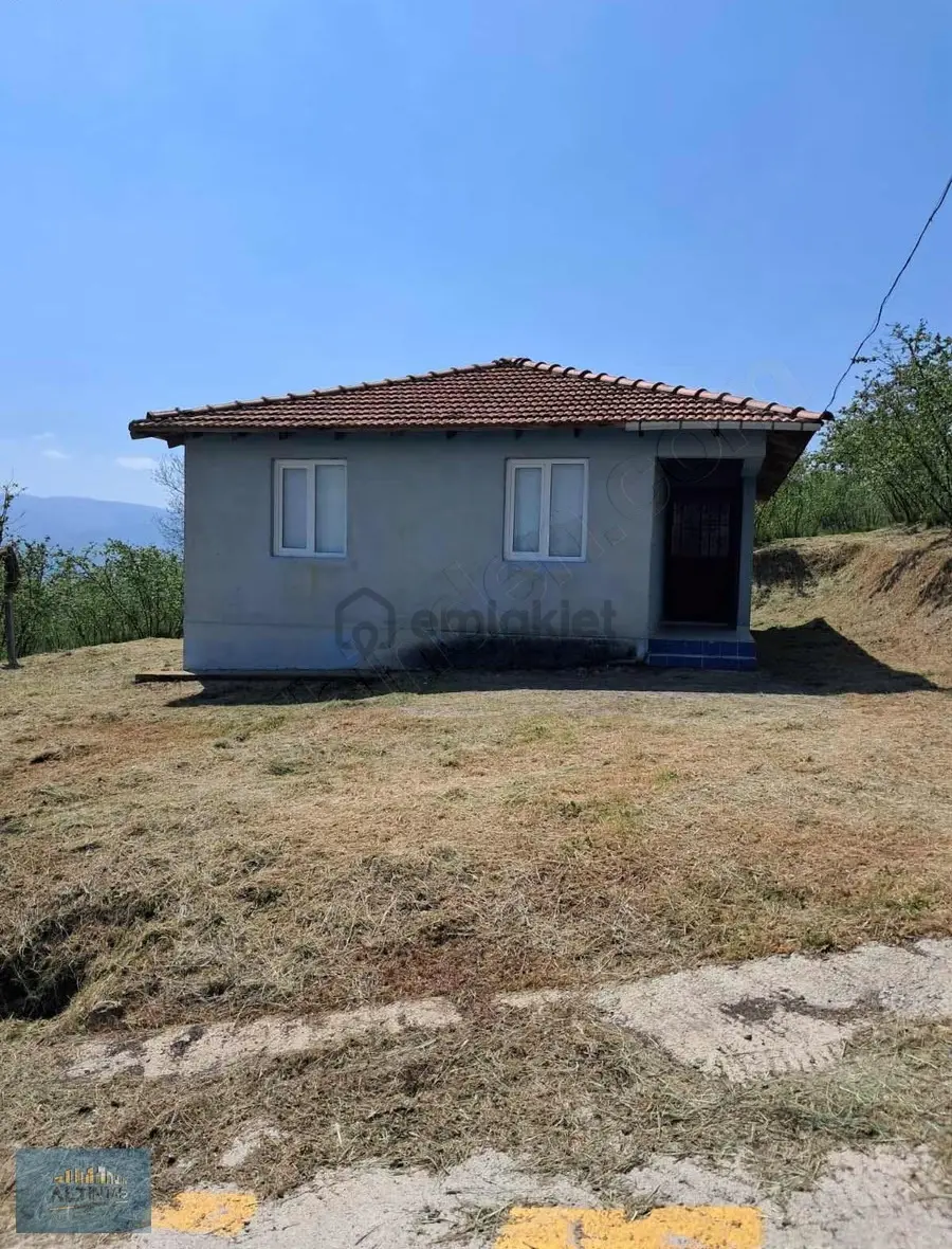 Doğanın İçinde Manzaralı Köşe Parsel Satılık Müstakil Ev - 9