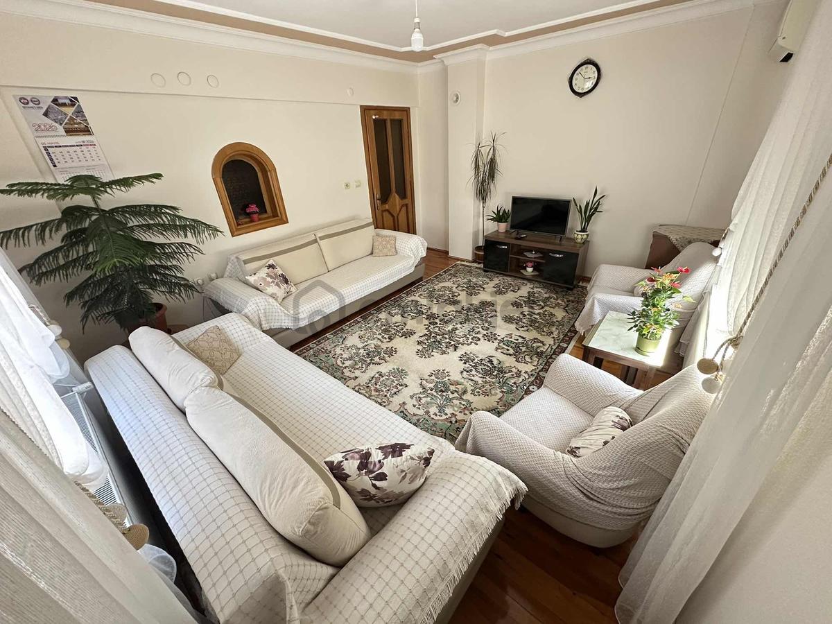 Full Kredili Cadde Üzeri 3+1 170 M2 - 12