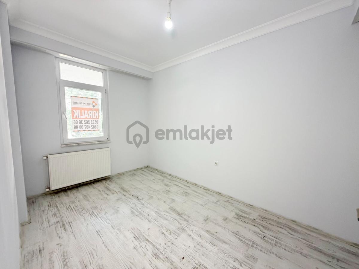 Geniş Balkonlu 2+0 Kombili Kiralık Daire - 12